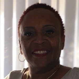 Meet your Posher, Loretta